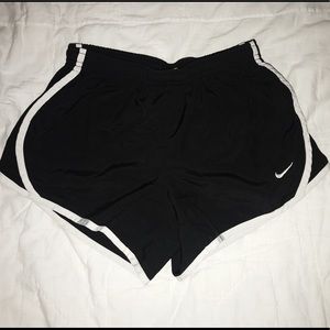 🌿 NIKE DRI-FIT SHORTS!!! 🌿